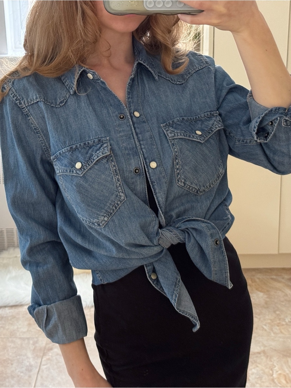 GAP chambray denim shirt in size Small